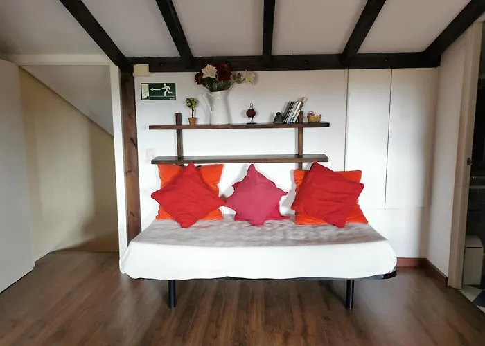 La Cerca De Torrecaballeros, A 10 Min De Segovia Casa de Férias